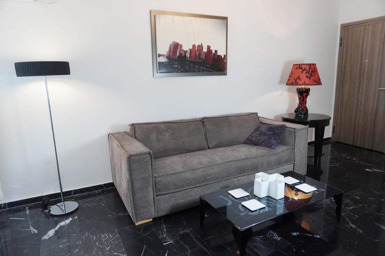 Marianna'S Stylish Brand New Apt In The Heart Of アテネ エクステリア 写真