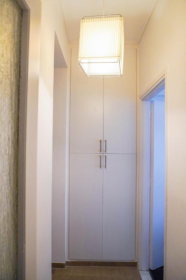 Marianna'S Stylish Brand New Apt In The Heart Of アテネ エクステリア 写真